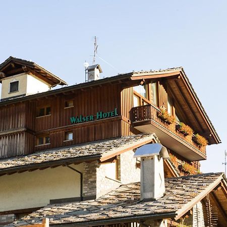 Hotel Walser กูร์มาเยอร์ ภายนอก รูปภาพ