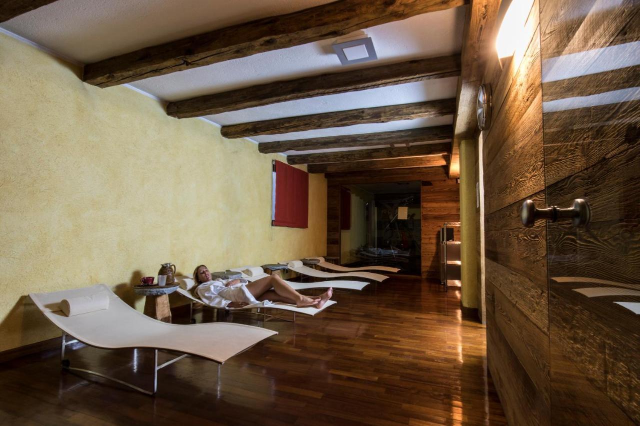 Hotel Walser กูร์มาเยอร์ ภายนอก รูปภาพ