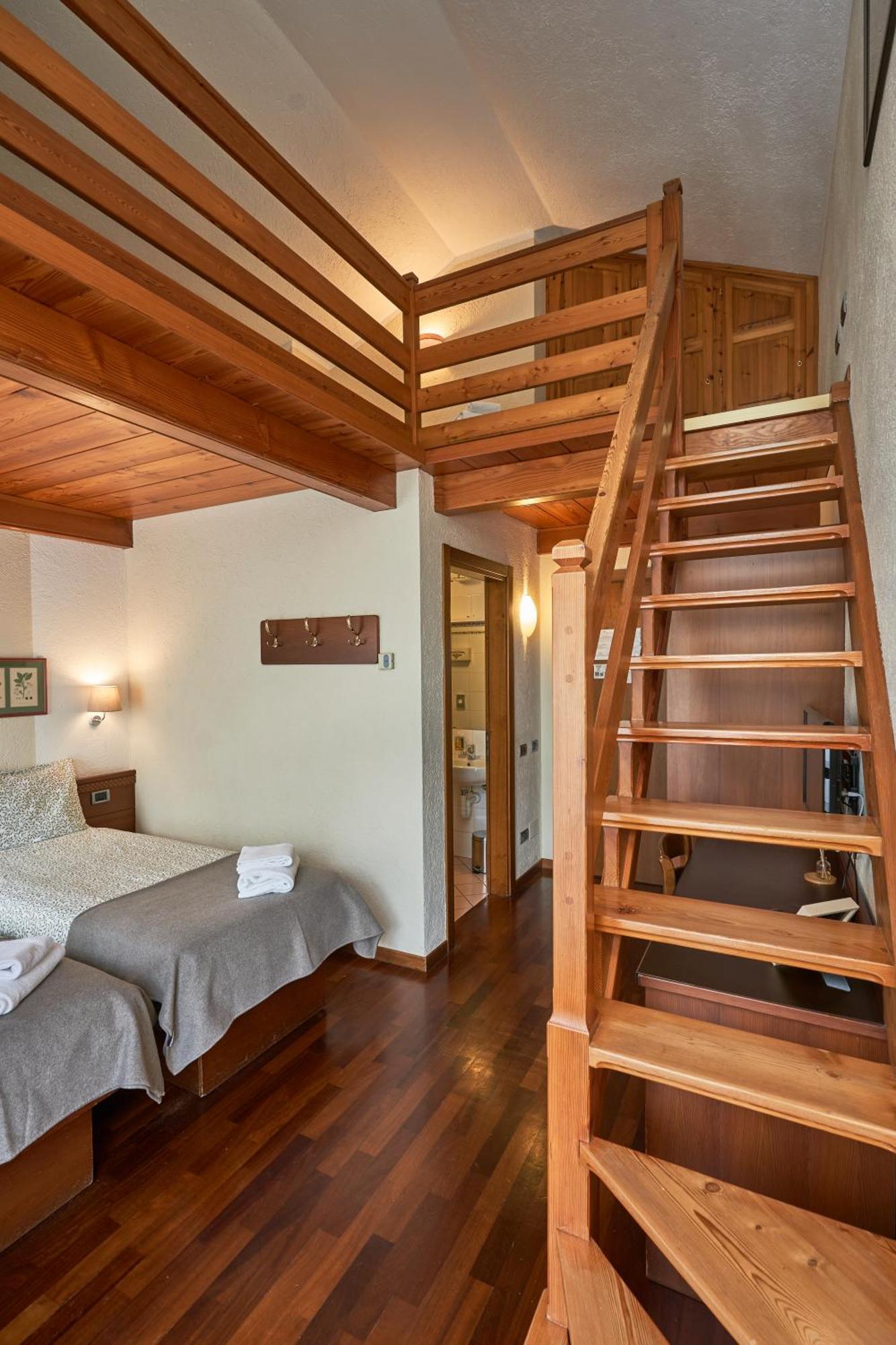 Hotel Walser กูร์มาเยอร์ ภายนอก รูปภาพ