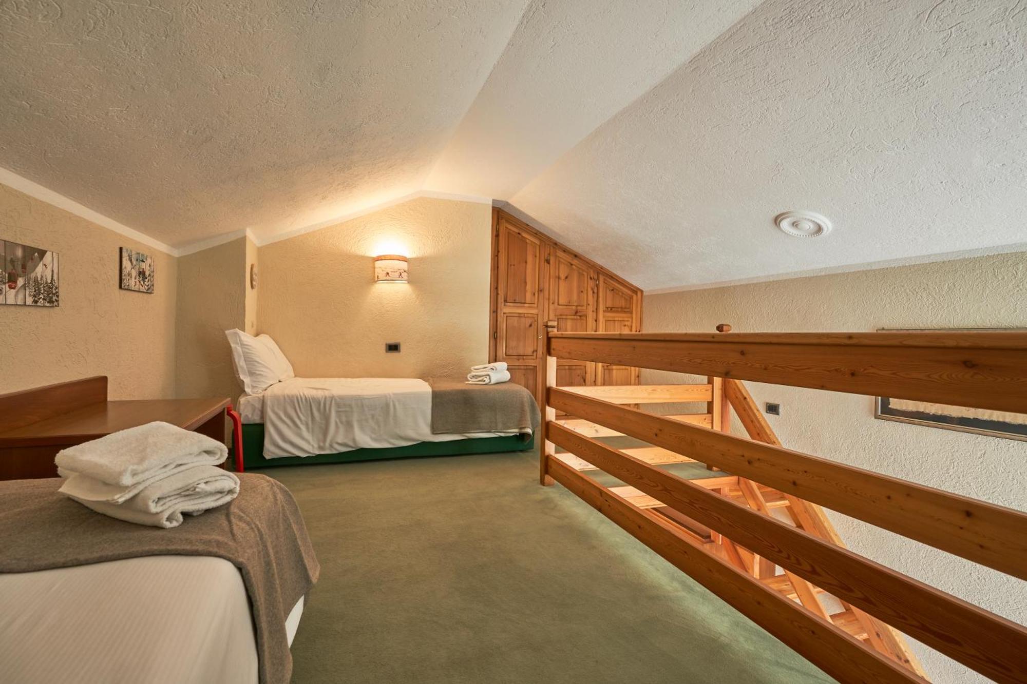 Hotel Walser กูร์มาเยอร์ ภายนอก รูปภาพ