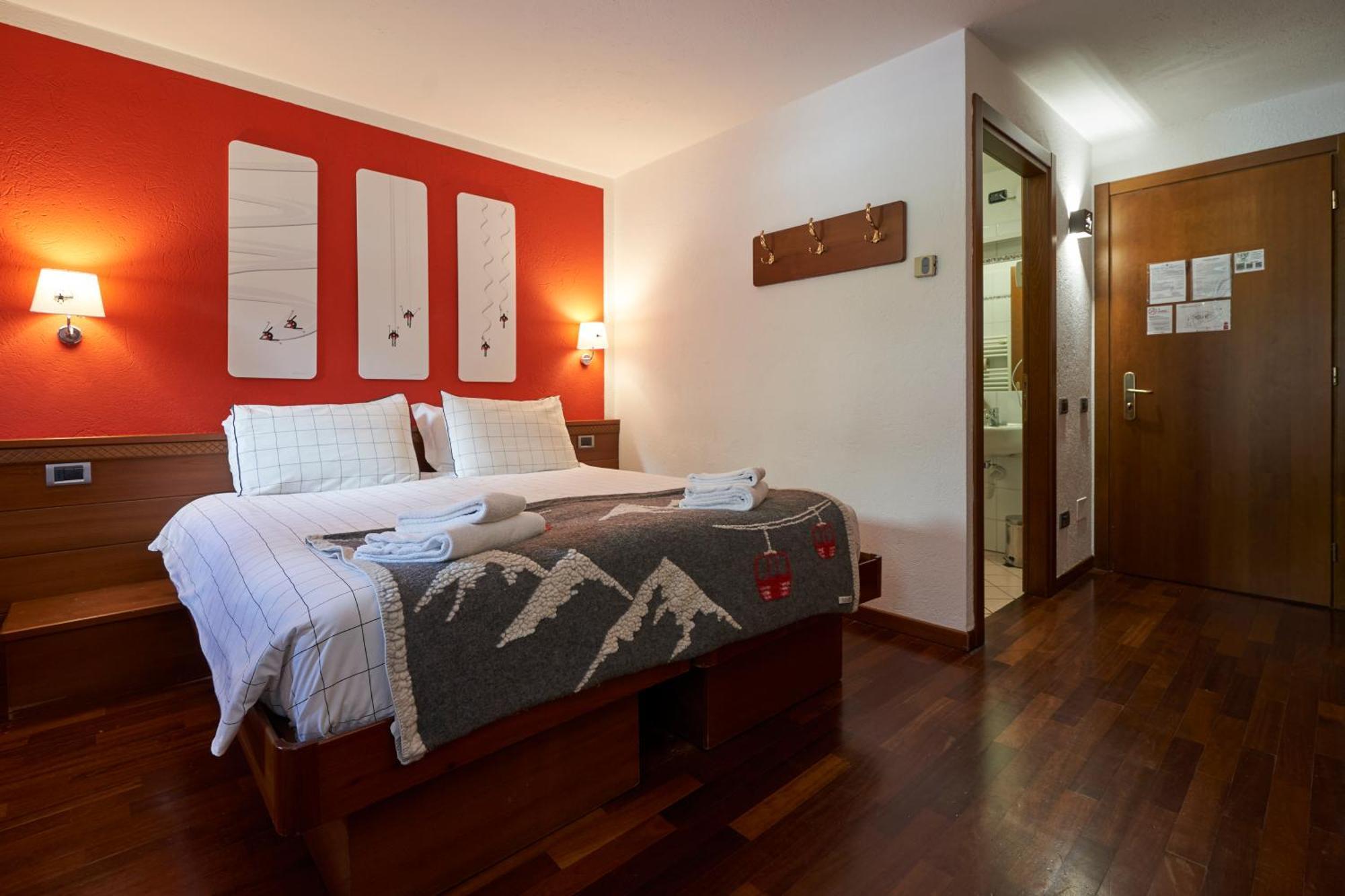 Hotel Walser กูร์มาเยอร์ ภายนอก รูปภาพ